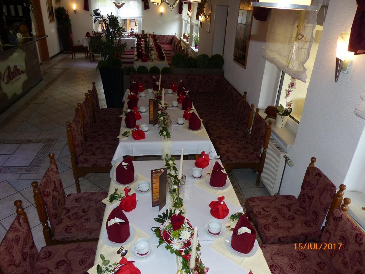 Hotel/Restaurant Balkan Soemmerda Exterior photo